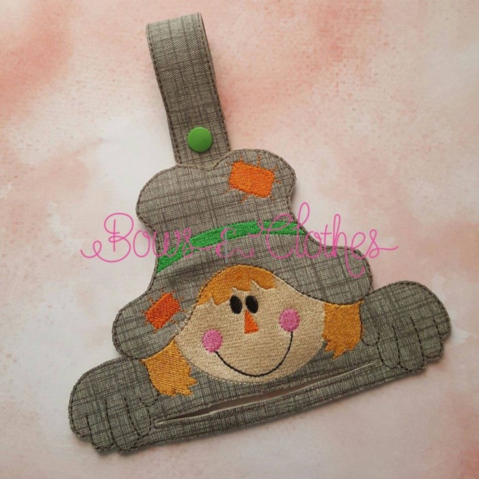 Scarecrow Towel Topper ITH - Image 2
