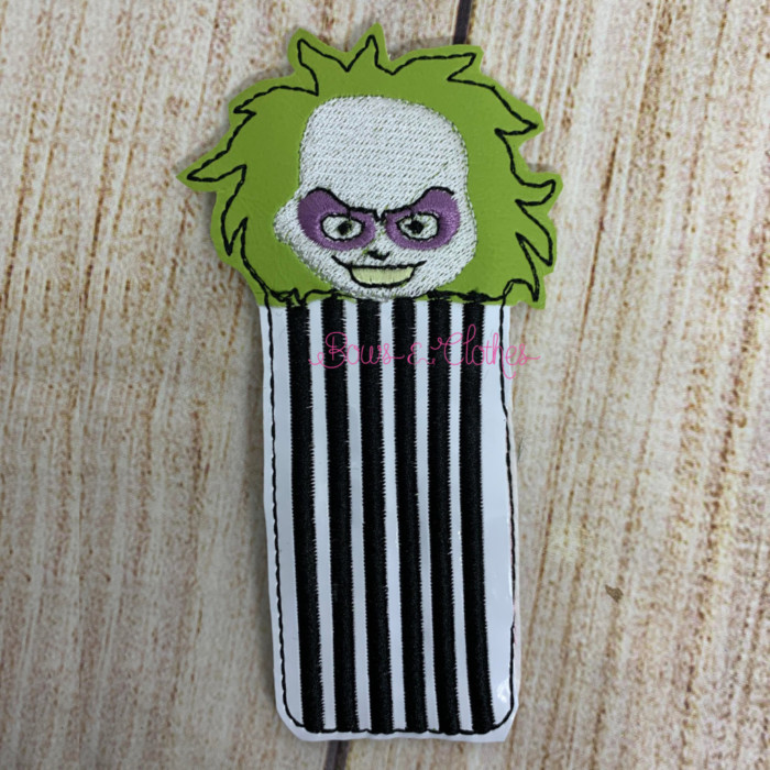 Beetle Guy Freezey Pop Holder - Image 2
