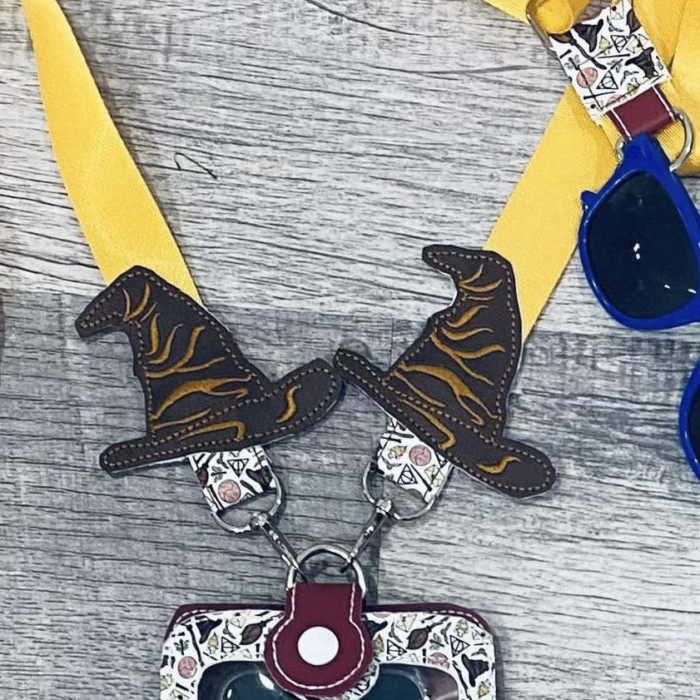 Strap Connector- Wizard Hat