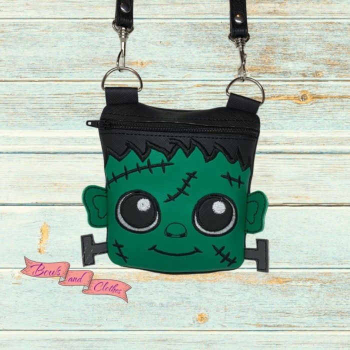 Frankie Face Zipper Purse