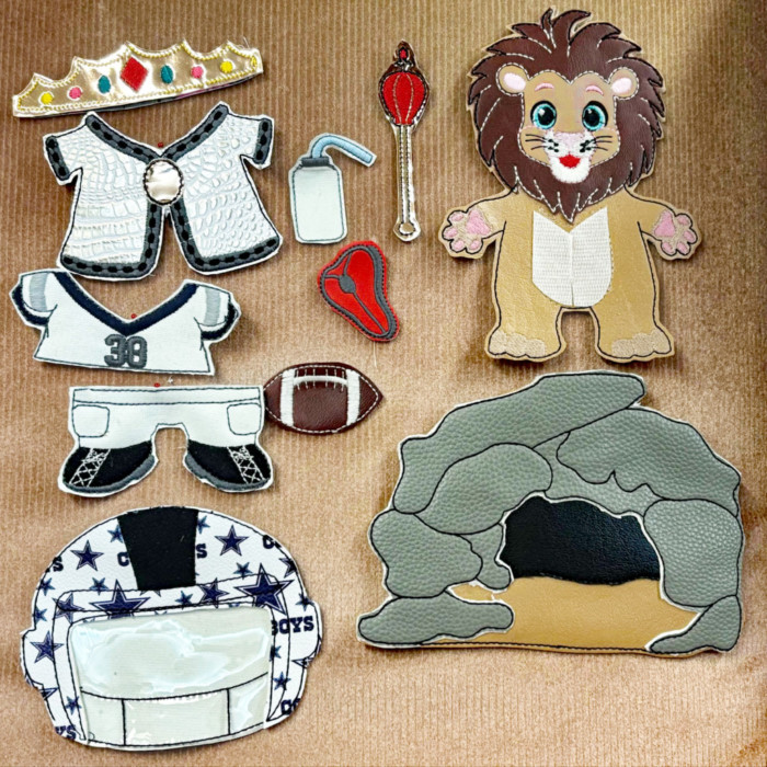 Lion Felt Doll & Outfits - Image 2